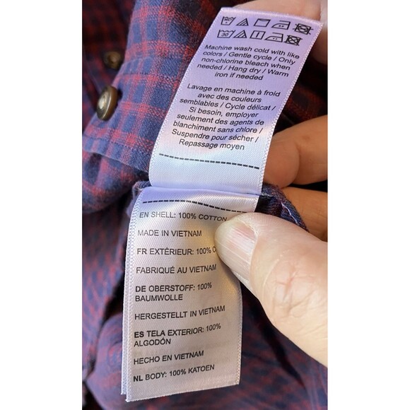 Untuckit Men's Andretti Plaid Navy/Red Button Front Shirt Size Large GUC - Picture 9 of 10